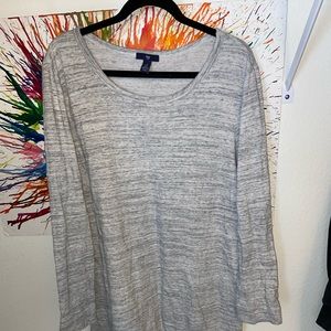 Long Sleeve Women’s Shirt size Xl by Gap.